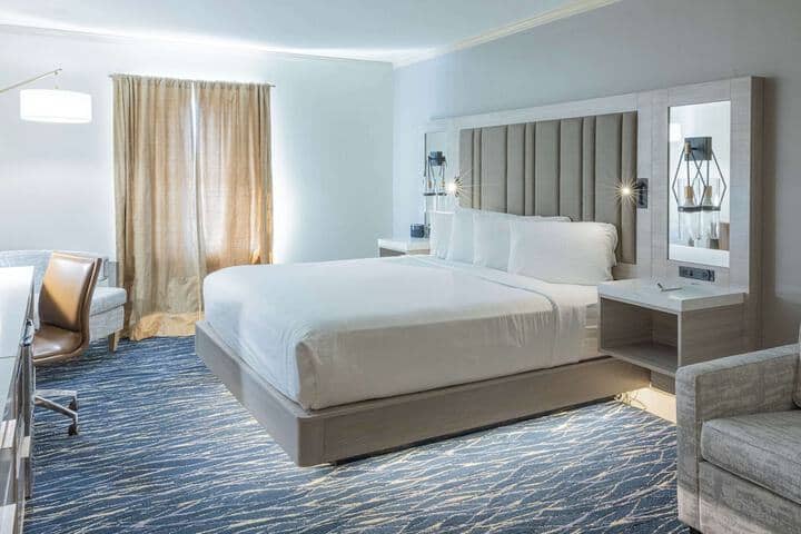 Room 21 of 66